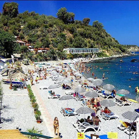 Hotel Cirucco Village