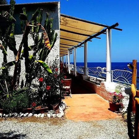 Cirucco Village Messina