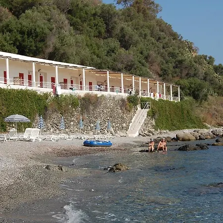 酒店 Cirucco Village