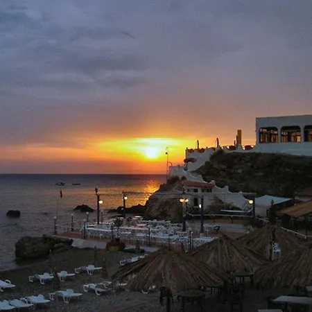 Cirucco Village 酒店 墨西拿