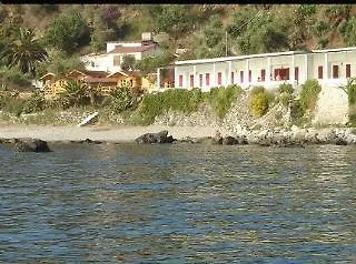 酒店 Cirucco Village 墨西拿