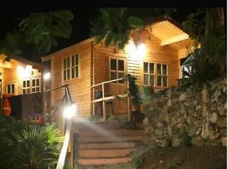 Cirucco Village 酒店